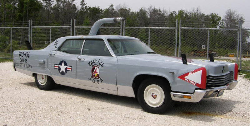 Illustration for article titled Squadron Cars: The Amazingly Liveried Rides Of Air Combat Units